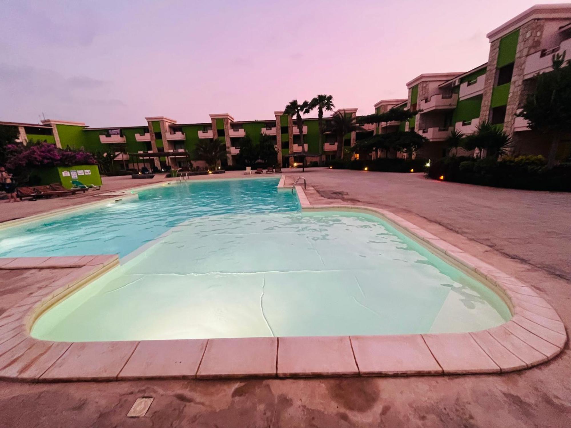Cozy Apartment With Pool, Near Beach And Center Санта-Мария Экстерьер фото